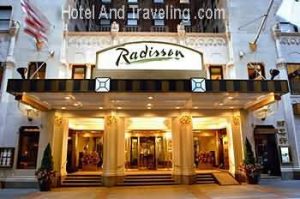 Hotel Radisson entrance